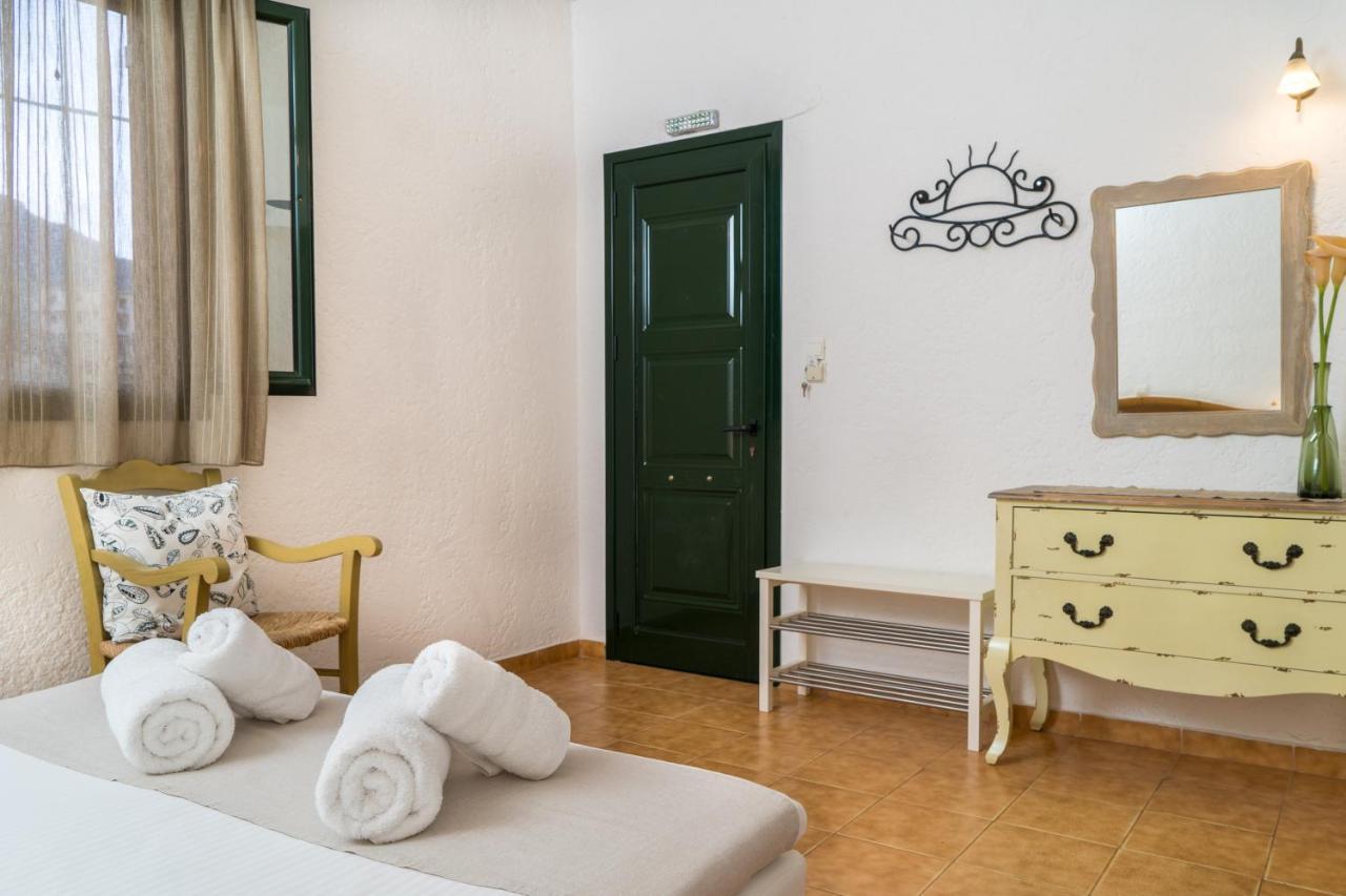 Villa Plori Makrýgialos 외부 사진