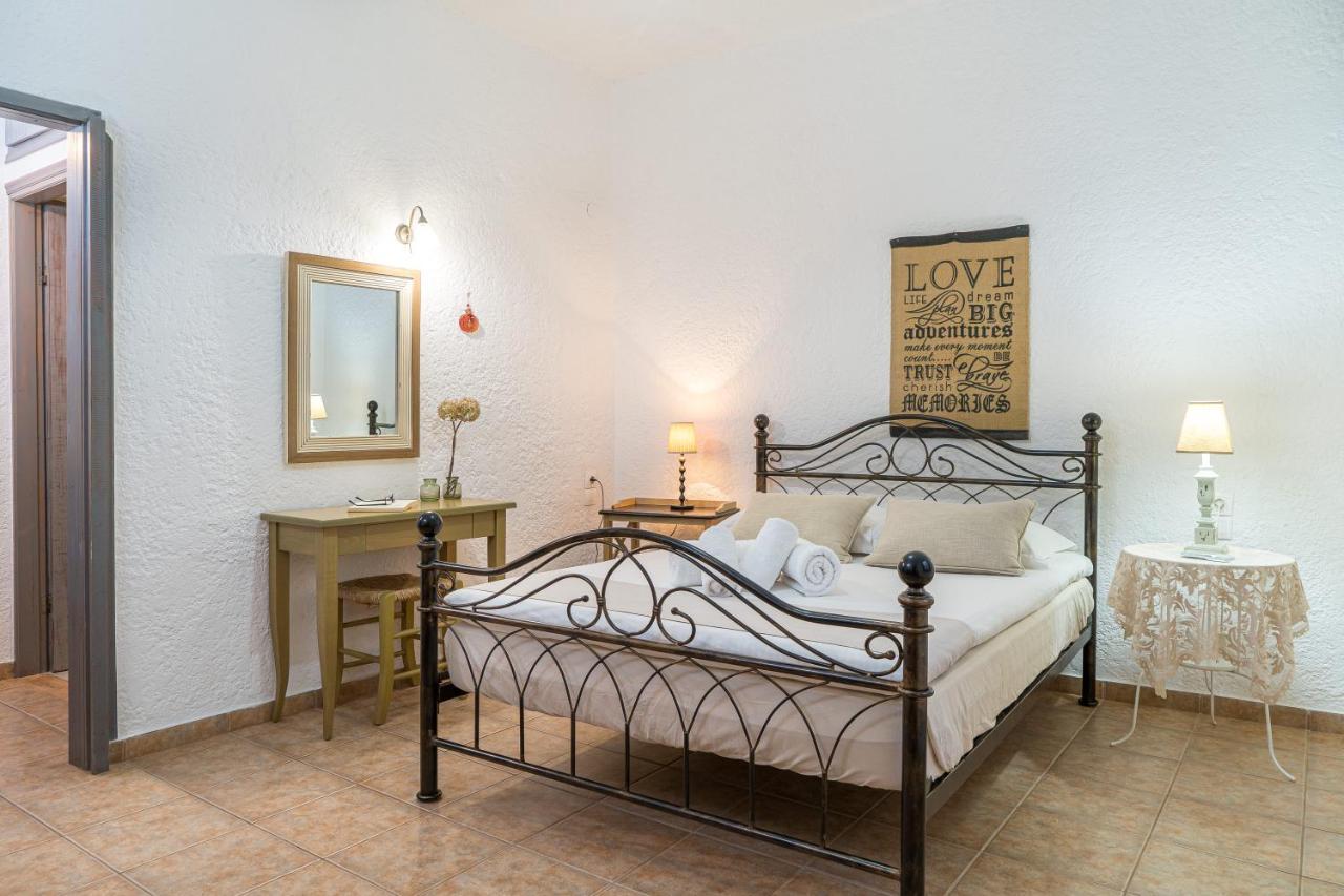 Villa Plori Makrýgialos 외부 사진